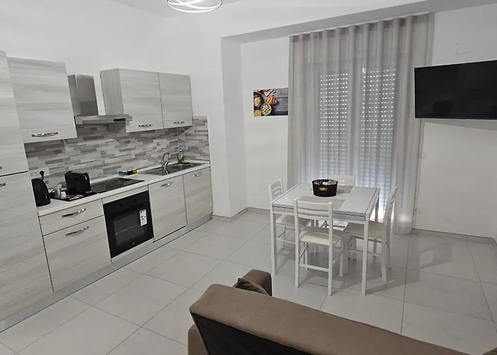 Residenza Del Corso קוסנזה